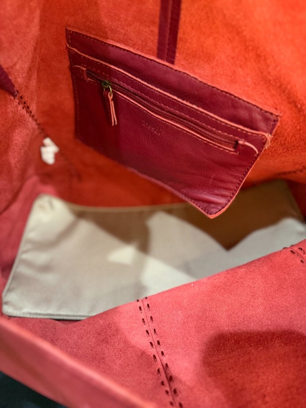 The Sak Large Tote (Los Feliz Collection). New. No tags. Red and Brown Leather - Picture 7 of 8
